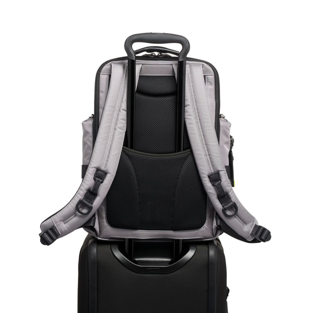 tumi alpha bravo sheppard deluxe