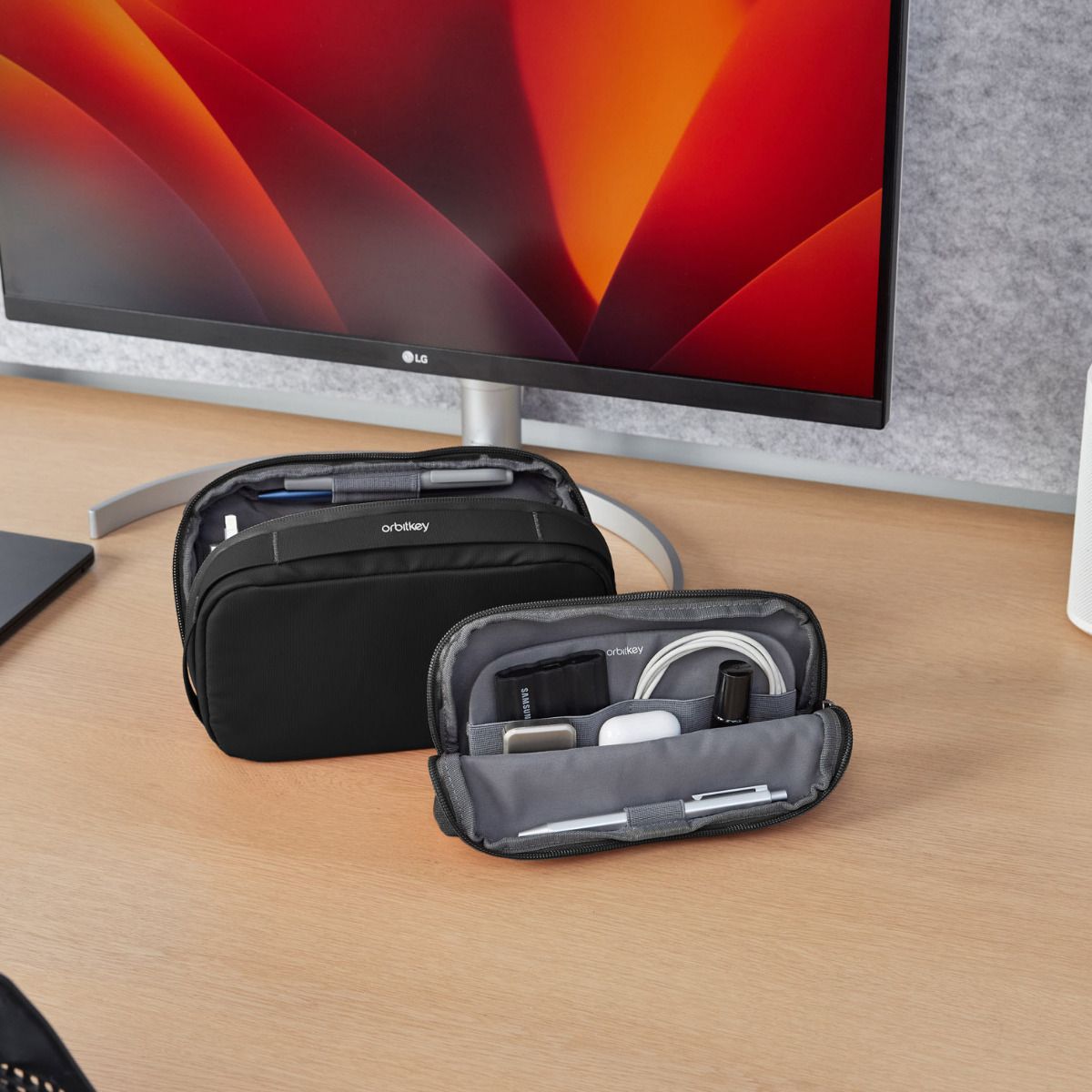 2-in-1-tech-pouch-zwart-2-2