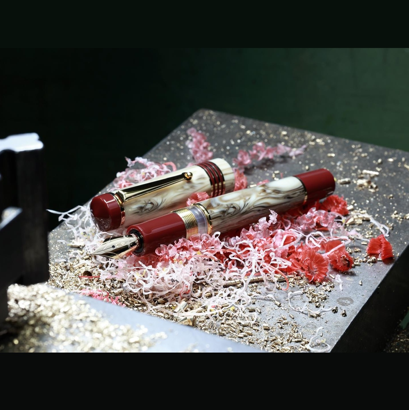 Delta L.E. Rouge Divine 3 Delta L.E. Rouge Divine 3