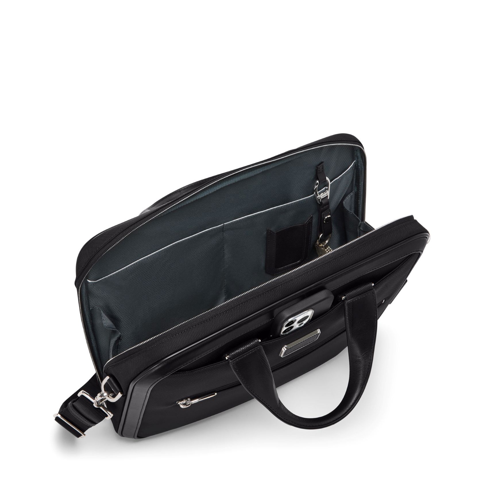 Tumi Arrivé 156626 Hannover Slim Brief Black 3 Tumi Arrivé 156626 Hannover Slim Brief Black 3